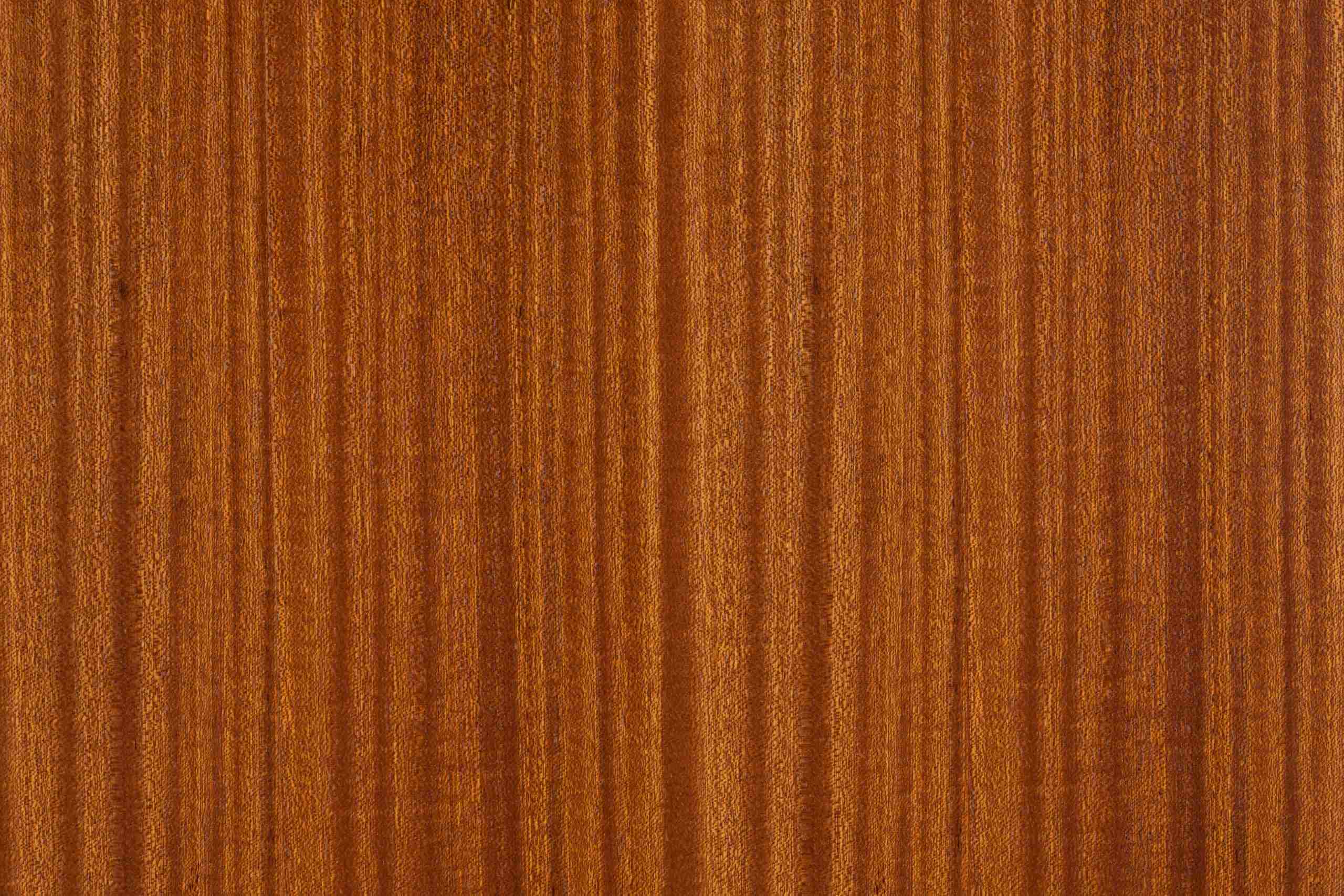 sapele wood scaled