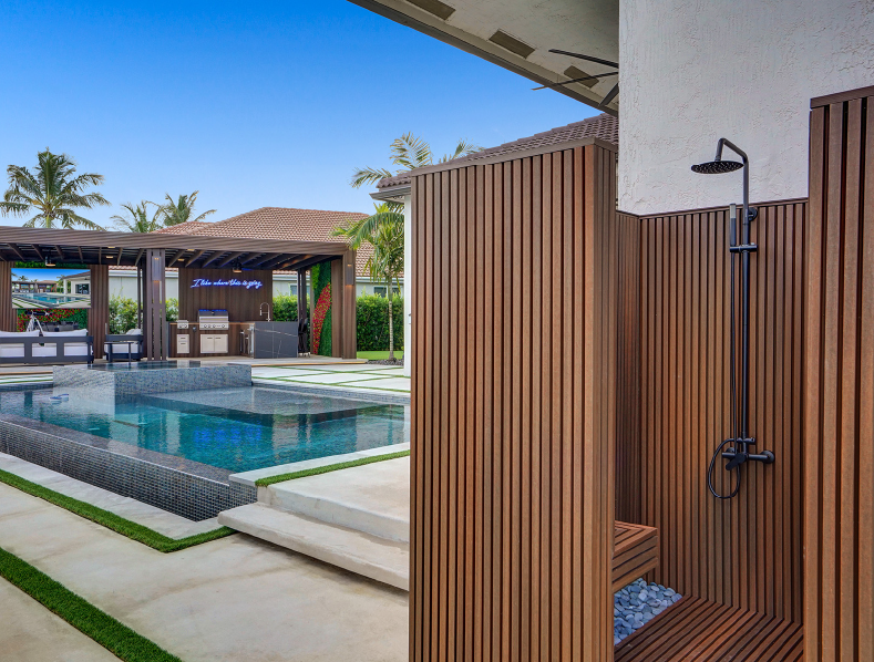 Deckotech Prestige Royal Teak